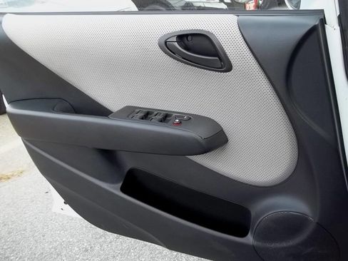 Used 2007 Honda Fit Base 4dr Hatchback 5A image 14