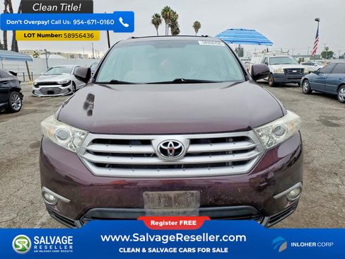 Used 2011 Toyota Highlander 4WD w/ Tech Pkg image 7