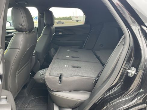 Used 2025 Chevrolet TrailBlazer ACTIV w/ Driver Confidence Package image 18