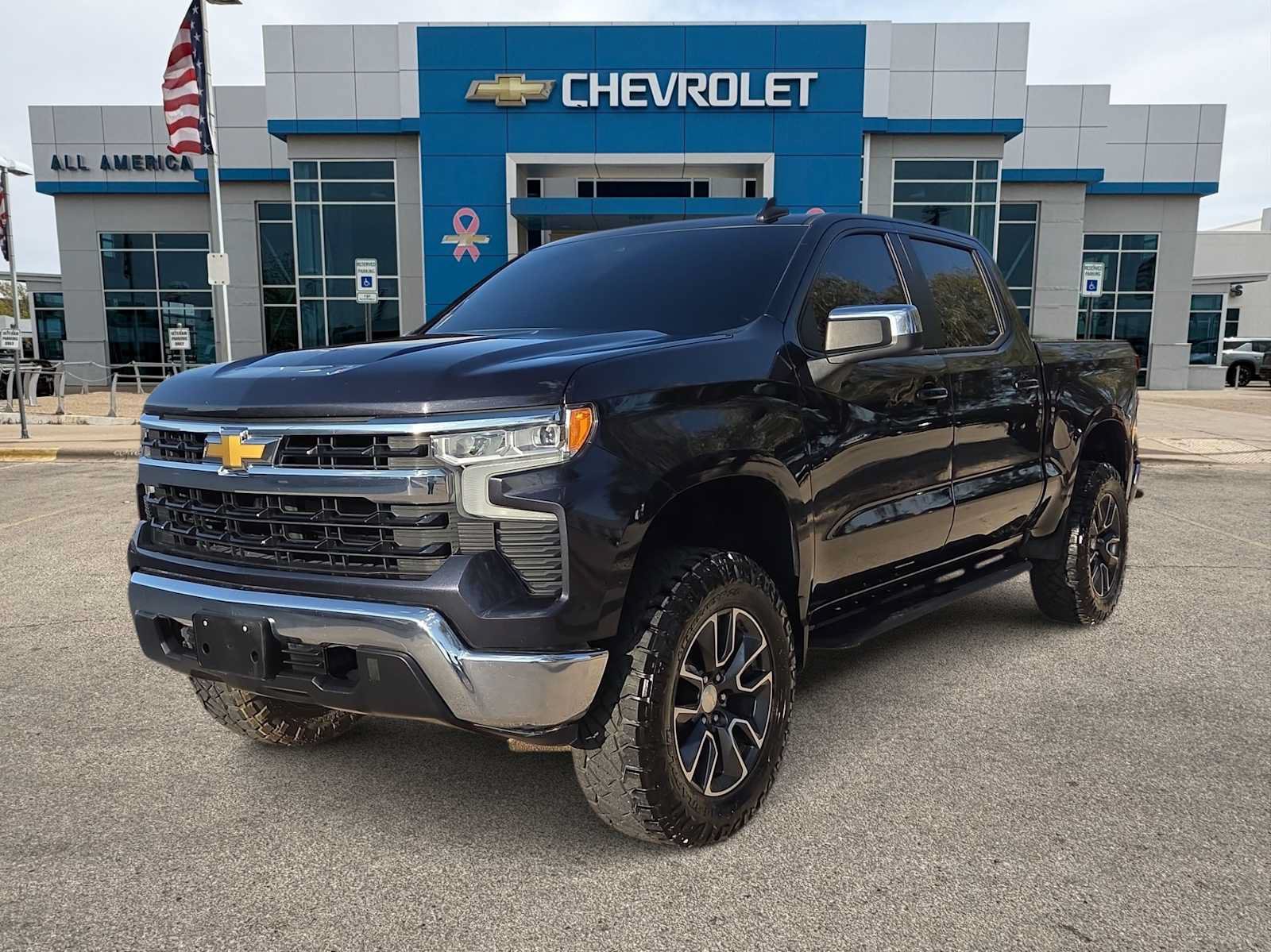 Used 2024 Chevrolet Silverado 1500 LT w/ Texas Edition Plus RWD image 1