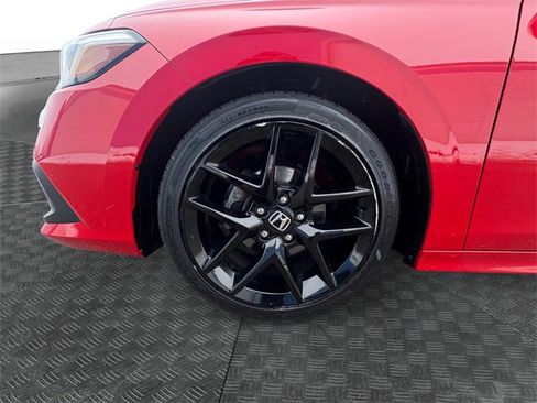 Used 2023 Honda Civic Sport image 13