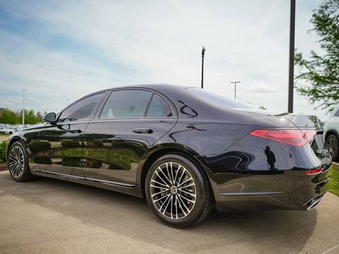 Certified 2022 Mercedes-Benz S 500 4MATIC image 11