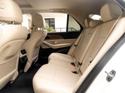 Used 2025 Mercedes-Benz GLE 350 4MATIC image 20