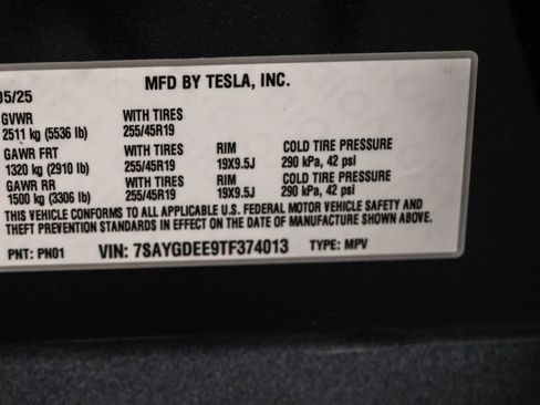 Used 2026 Tesla Model Y AWD image 43