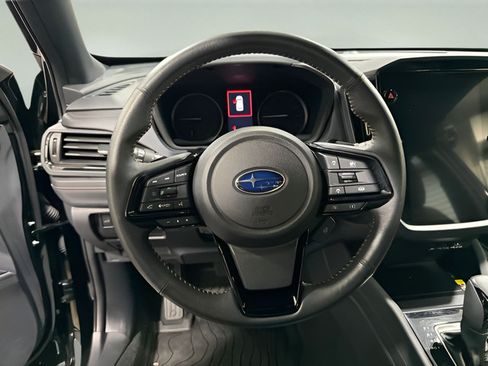 Certified 2025 Subaru Forester Touring AWD/4WD image 17