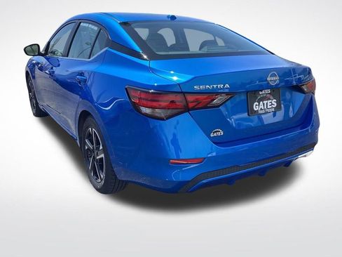 Used 2025 Nissan Sentra SV FWD image 7