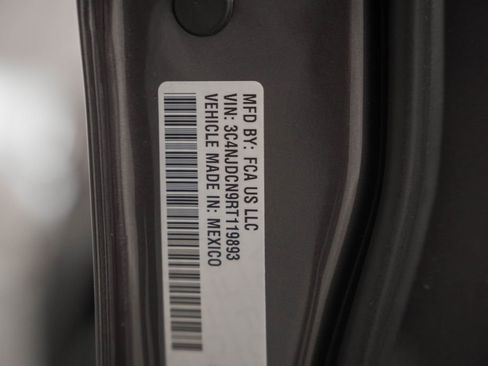 Certified 2024 Jeep Compass Limited w/ Sun and Sound Group image 45