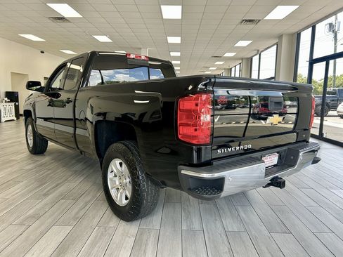 Used 2017 Chevrolet Silverado 1500 LT w/ LT Fleet Convenience Package RWD image 7