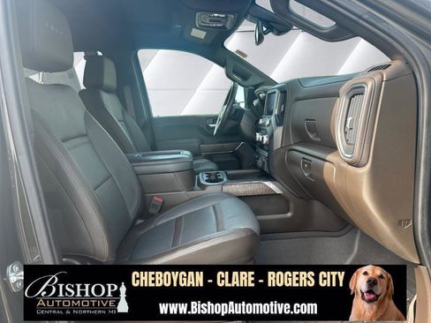 Used 2022 GMC Sierra 3500 Denali image 25