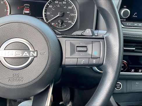 Certified 2023 Nissan Rogue SV AWD/4WD image 18