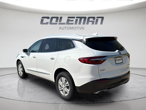 Used 2019 Buick Enclave Essence AWD/4WD image 3