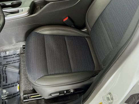 New 2026 Buick Envista Sport Touring w/ Convenience I Package FWD image 16