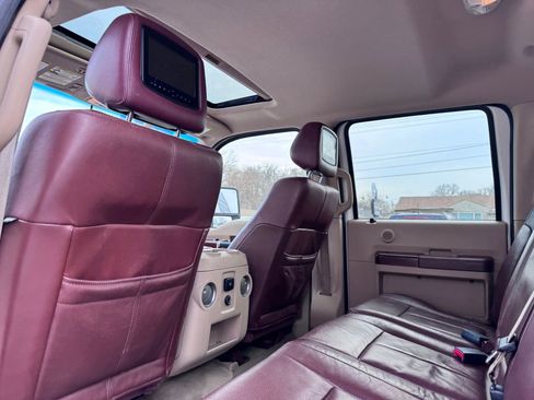 Used 2012 Ford F250 King Ranch w/ King Ranch w/Chrome Pkg image 28