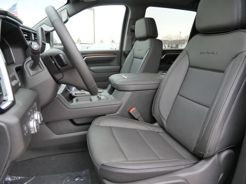 New 2026 GMC Sierra 3500 Denali w/ Denali Reserve Package AWD/4WD image 36