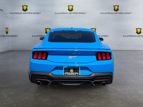 Used 2024 Ford Mustang GT RWD image 4