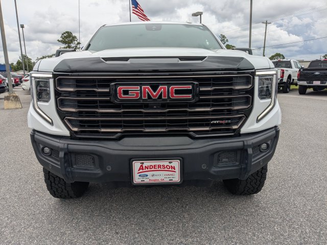 Used 2023 GMC Sierra 1500 AT4X AWD/4WD image 9