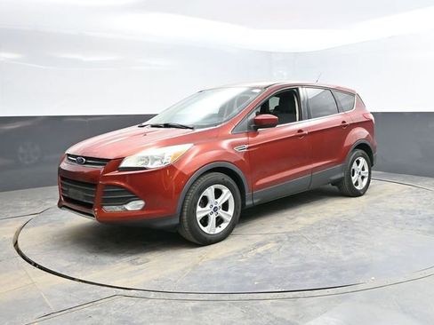 Used 2014 Ford Escape SE image 5