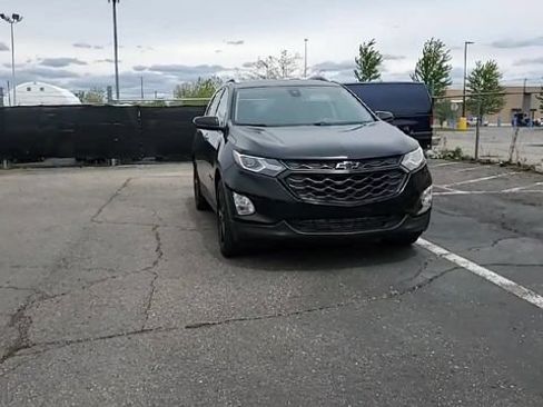 Certified 2021 Chevrolet Equinox Premier w/ Redline Edition AWD/4WD image 4