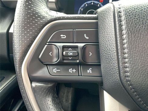 Used 2025 Toyota 4Runner TRD Off-Road image 22