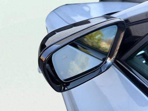 Used 2024 BMW M440i Convertible w/ Premium Package RWD image 31