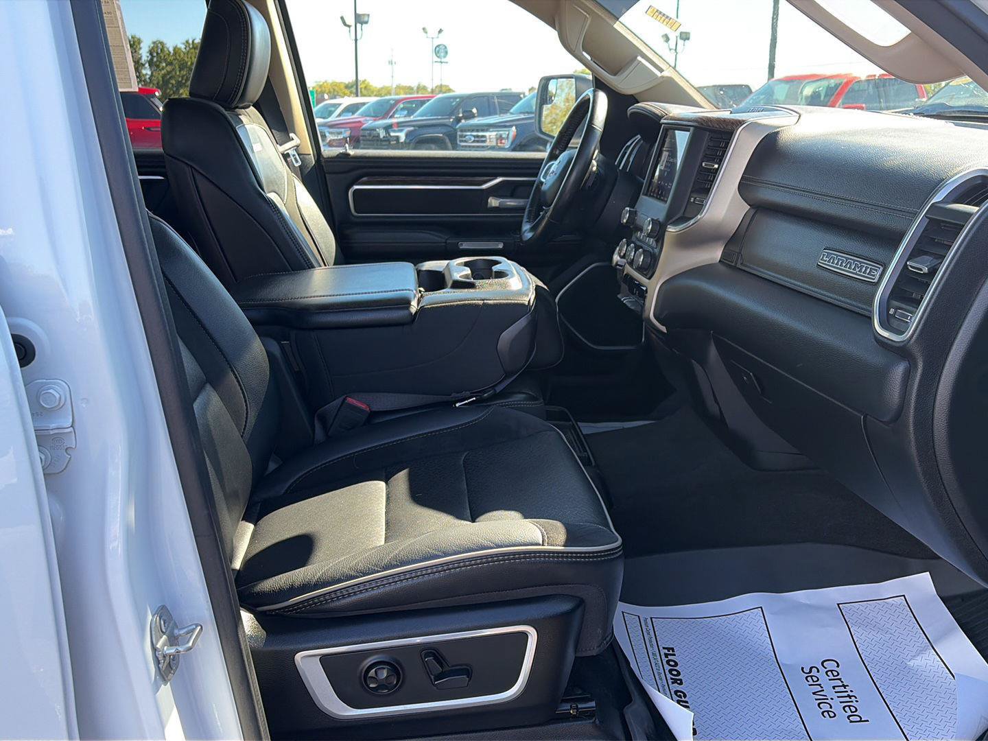 Used 2020 RAM 1500 Laramie AWD/4WD image 20