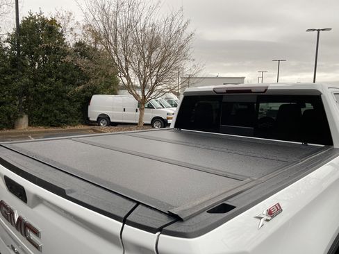 Used 2020 GMC Sierra 1500 SLT w/ SLT Premium Plus Package image 46