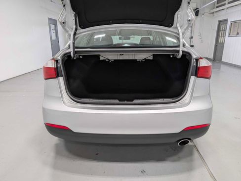 Used 2015 Kia Forte EX FWD image 34