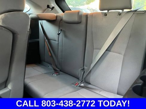 Used 2024 Toyota Highlander LE FWD image 15