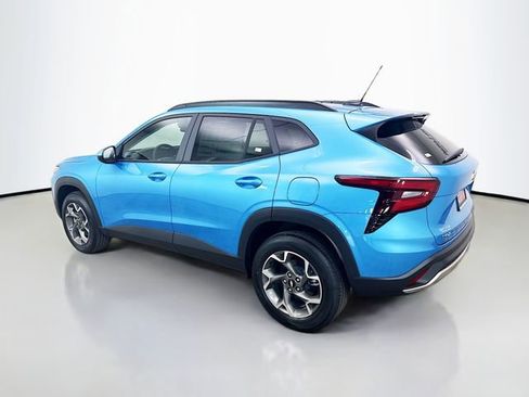 New 2026 Chevrolet Trax LT image 6