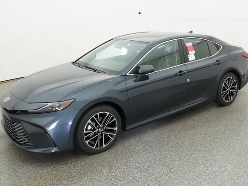 New 2026 Toyota Camry XLE FWD image 1