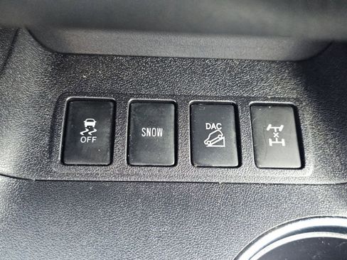 Used 2019 Toyota Highlander Limited Platinum AWD/4WD image 11