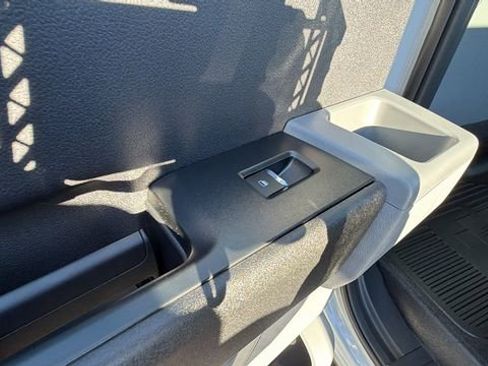 New 2026 Ford F250 XL w/ XL Off-Road Package AWD/4WD image 16