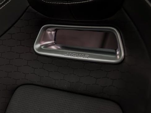 Used 2025 Jaguar F-PACE R-Dynamic S AWD/4WD image 40