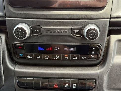 Used 2023 RAM ProMaster 2500 FWD image 24
