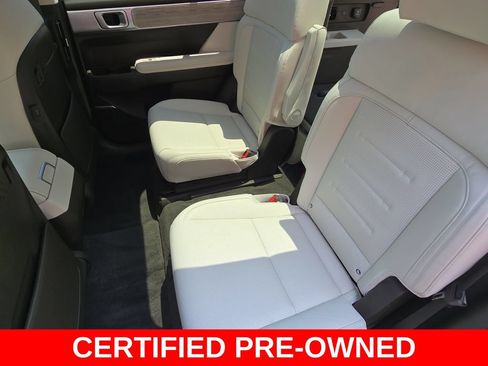Used 2025 Hyundai Santa Fe Calligraphy AWD/4WD image 16