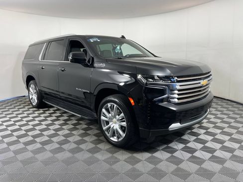 Certified 2023 Chevrolet Suburban High Country w/ Max Trailering Package AWD/4WD image 17