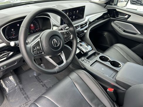 Used 2025 Acura MDX FWD w/ Technology Package image 27
