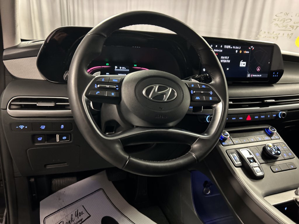 Used 2025 Hyundai Palisade SEL AWD/4WD image 13