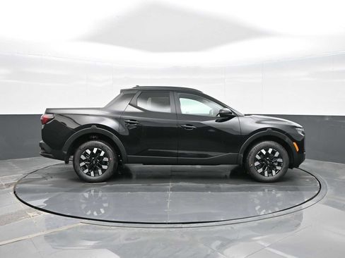 New 2025 Hyundai Santa Cruz SEL image 9
