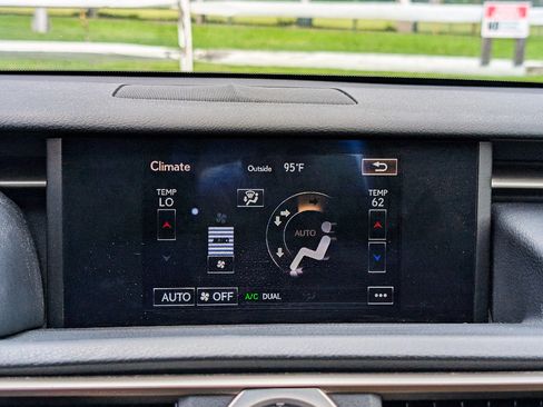 Used 2017 Lexus RC 350 AWD image 27