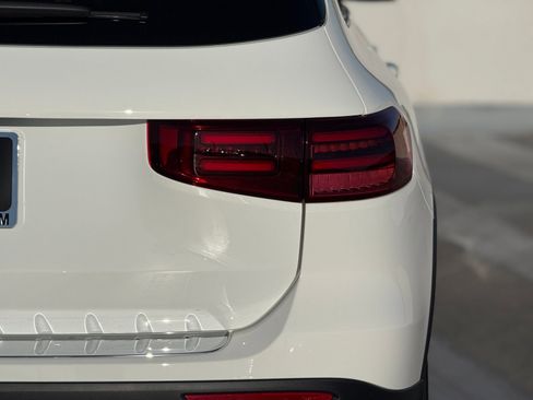 New 2026 Mercedes-Benz GLB 250 image 13