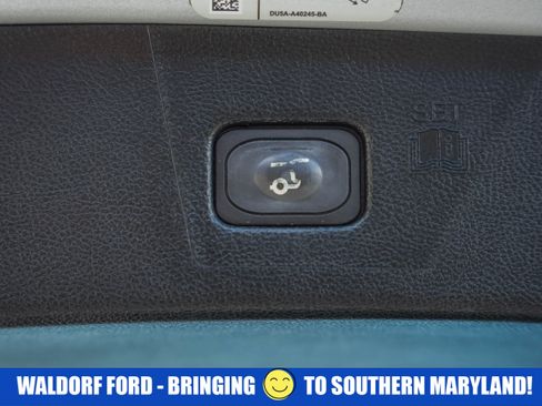 Used 2019 Ford Edge ST w/ Convenience Package image 11