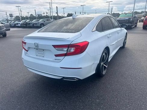 Used 2019 Honda Accord Sport image 5