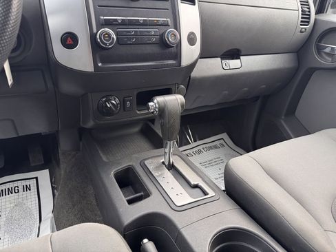 Used 2012 Nissan Xterra S w/ Value Package image 19