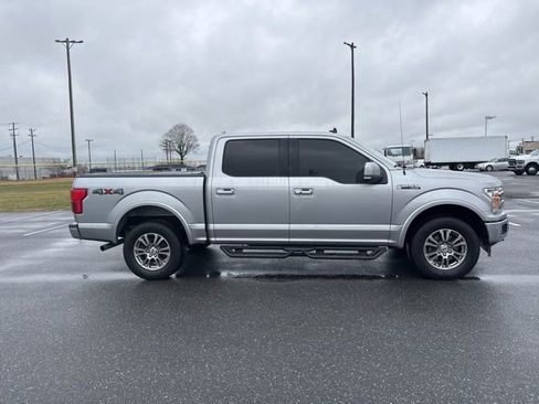 Used 2020 Ford F150 Lariat image 6