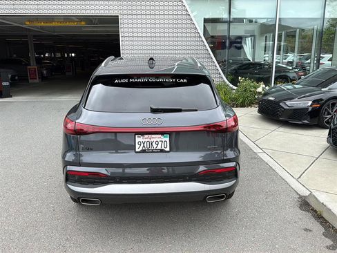 Used 2025 Audi Q5 Premium w/ Premium Plus AWD/4WD image 7
