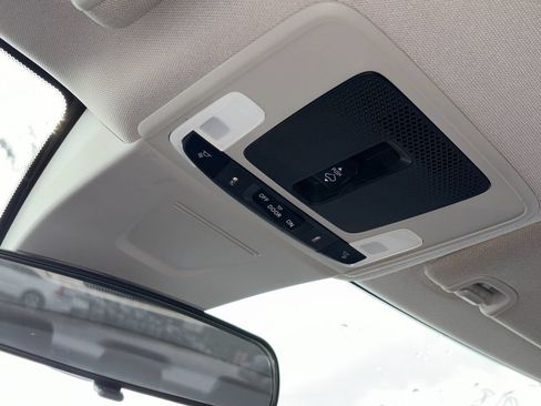 Used 2022 Honda Civic EX image 25