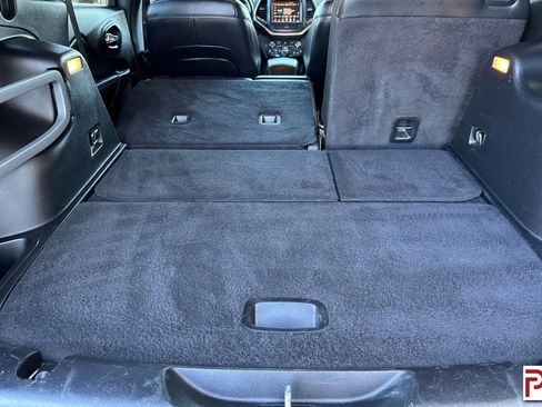 Used 2016 Jeep Cherokee Limited AWD/4WD image 17