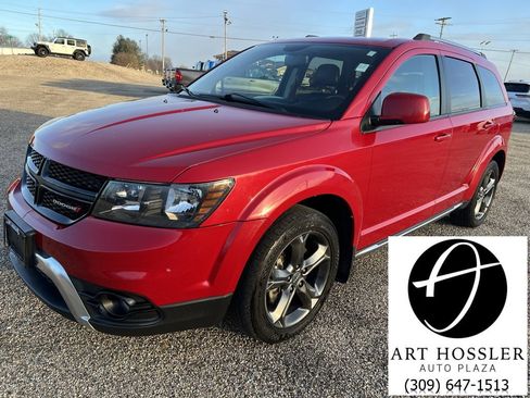 Used 2015 Dodge Journey Crossroad w/ Flexible Seating Group image 1