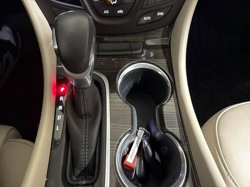 Used 2019 Buick Envision Premium w/ Driver Confidence Package image 18